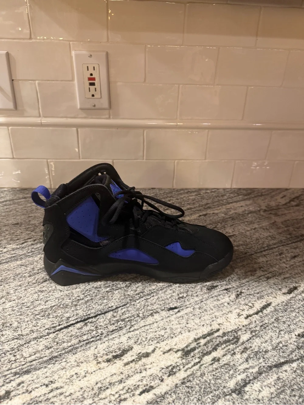 Mens Nike Jordan True Flight Black Blue Lagoon 342964-040 Size 9.5